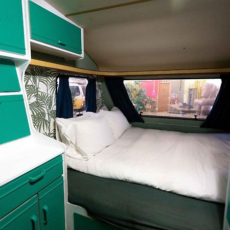 Towed Town Camping Bristol Eksteriør bilde