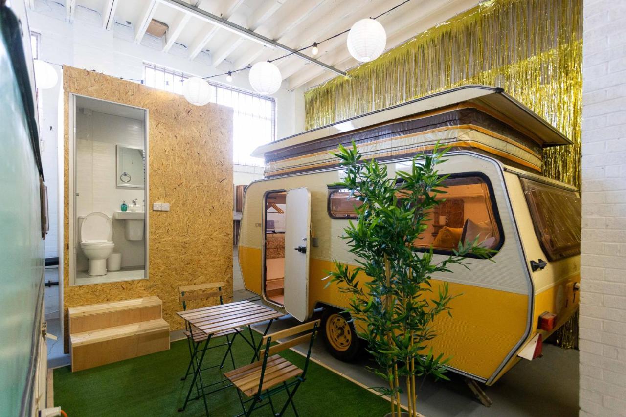Towed Town Camping Bristol Eksteriør bilde