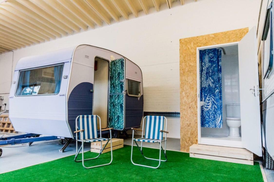 Towed Town Camping Bristol Eksteriør bilde